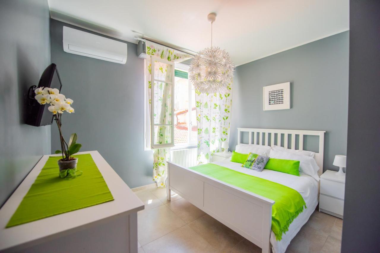 Beach Apartment In The Center San Remo Exterior foto