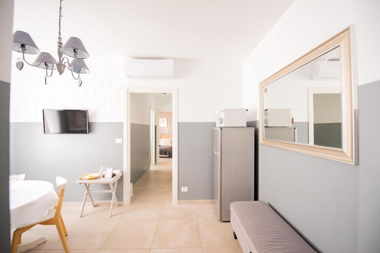 Beach Apartment In The Center San Remo Exterior foto
