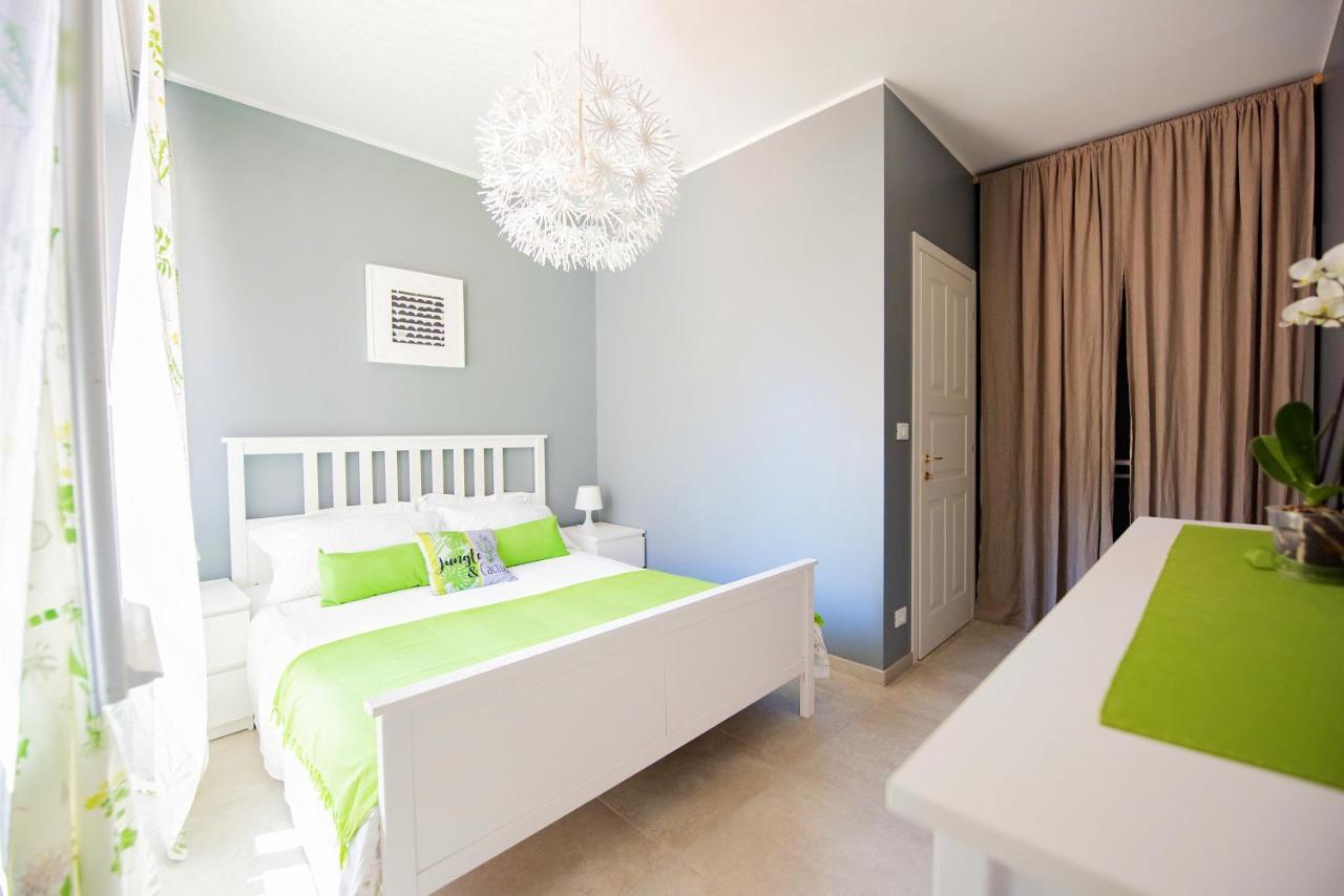 Beach Apartment In The Center San Remo Exterior foto